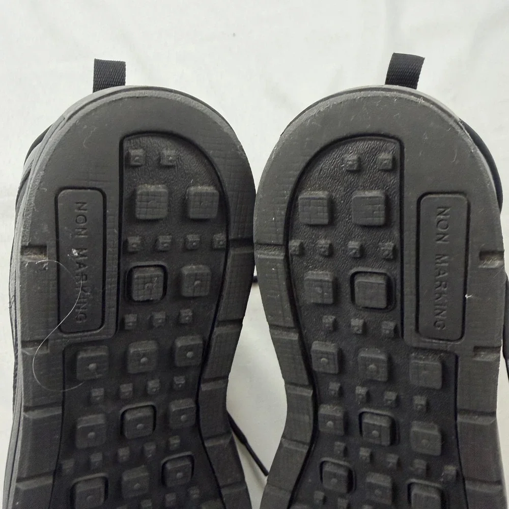Nike Woodside 2 High Boots Kids Size 7Y Black ACG Duck Boots HF0767-001
